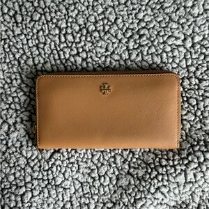 Tory Burch Wallet